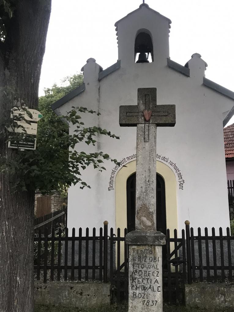 Kaplička Bražná